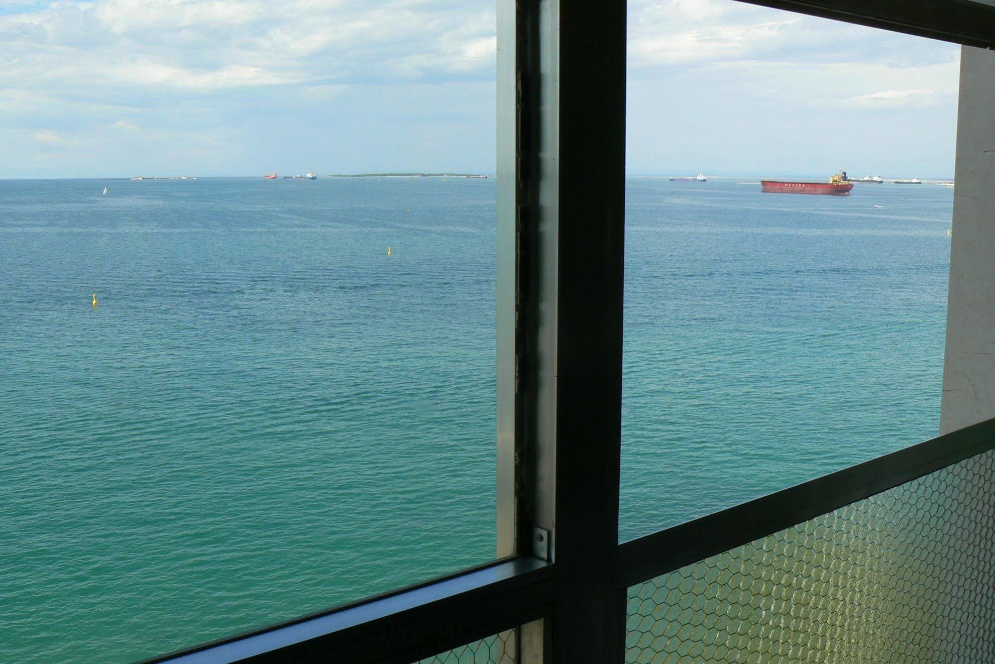 Park Hotel Mar Grande Taranto Ngoại thất bức ảnh